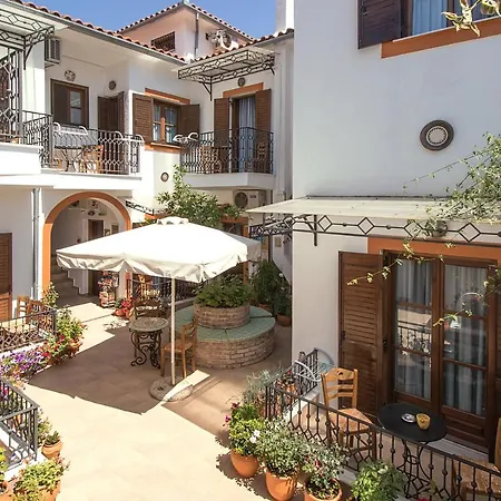 Marouso 3* مدينة سكياثوس